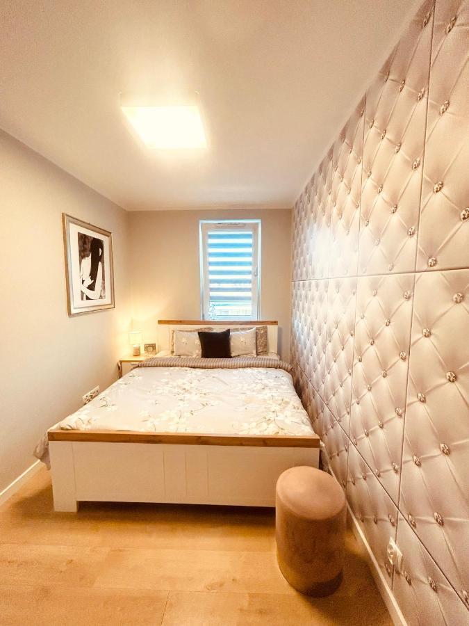 ז'שוב Downtownapartments Carrie מראה חיצוני תמונה